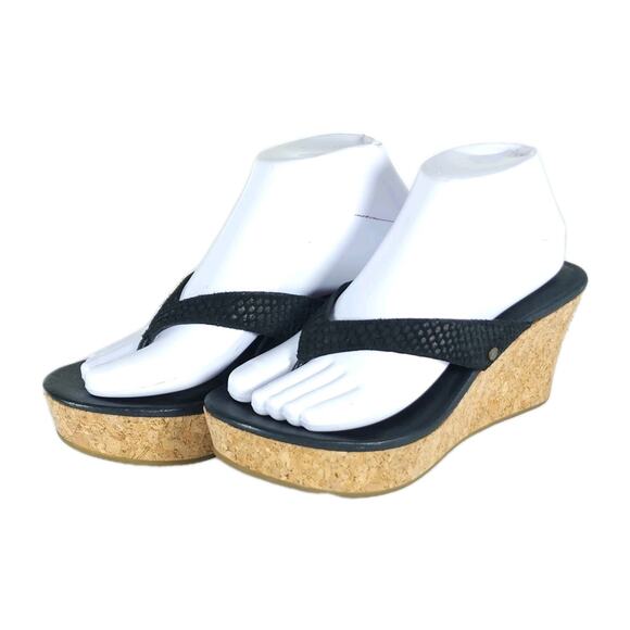 UGG Shoes - UGG Women's Natassia US8 Black Leather SlipOn Cork Wedge Platform Thong Sandals